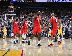 九游体育下载-转折点圣安东尼奥马刺单刀错失休斯敦火箭加时末段状态回暖，杜兰特连续十二场比赛得分超过连败看傻球迷